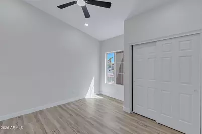 5538 W Fallen Leaf Lane, Glendale, AZ 85310 - Photo 16