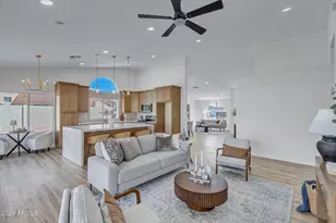 5538 W Fallen Leaf Ln, Glendale, AZ 85310 - Photo 10