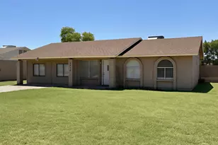 9912 N 87th Ave, Peoria, AZ 85345 - Photo 1