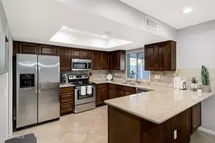 5803 S Kenwood Ln, Tempe, AZ 85283 - Photo 4