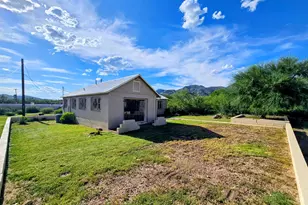 1188 S Naco Hwy, Bisbee, AZ 85603 - Photo 2