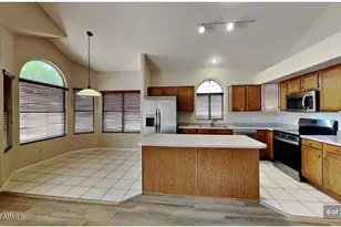 10201 S Hopi Ln, Goodyear, AZ 85338 - Photo 6