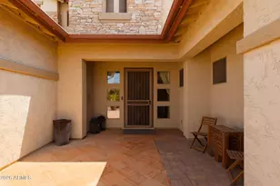 1329 S Iowa Ct, Chandler, AZ 85286 - Photo 8