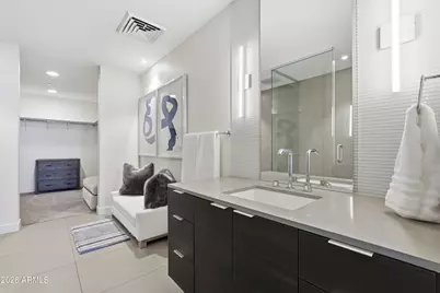 2300 E Campbell Avenue #Unit 318, Phoenix, AZ 85016 - Photo 26