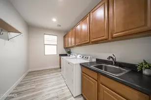 20562 E Raven Dr, Queen Creek, AZ 85142 - Photo 12