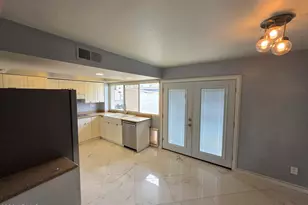 8407 E Chaparral Rd, Scottsdale, AZ 85250 - Photo 8