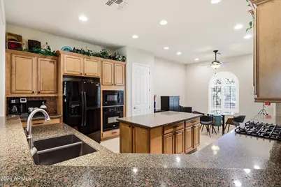 22013 N 261st Lane, Buckeye, AZ 85396 - Photo 20