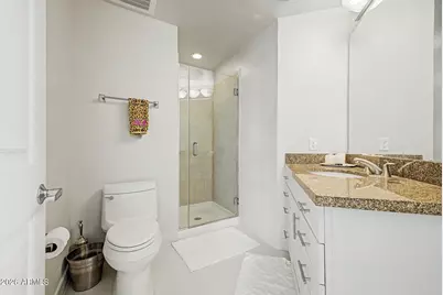 310 S 4th Street #1401, Phoenix, AZ 85004 - Photo 22