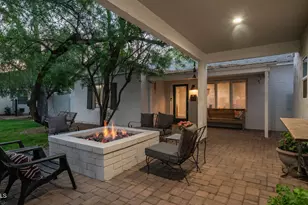 3244 E Weldon Ave, Phoenix, AZ 85018 - Photo 6