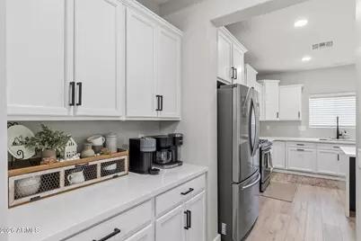 9336 W Georgia Avenue, Glendale, AZ 85305 - Photo 16
