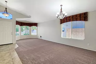 15857 W Moreland St, Goodyear, AZ 85338 - Photo 8