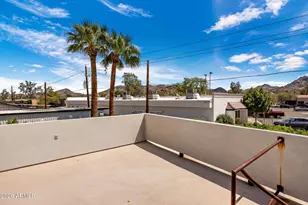 2851 E Turquoise Dr, Phoenix, AZ 85028 - Photo 30