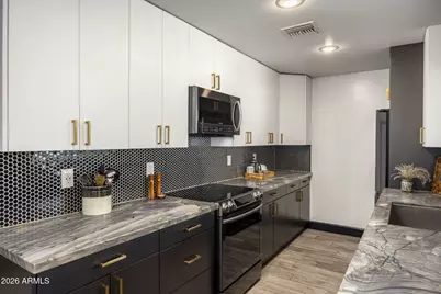 2851 E Turquoise Drive, Phoenix, AZ 85028 - Photo 12