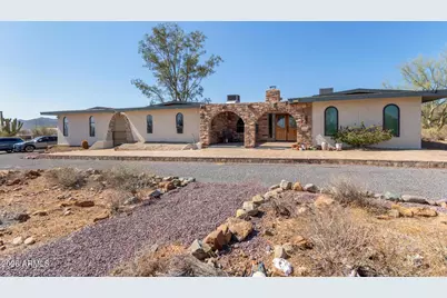 1024 E Saddle Mountain Road, Phoenix, AZ 85086 - Photo 2