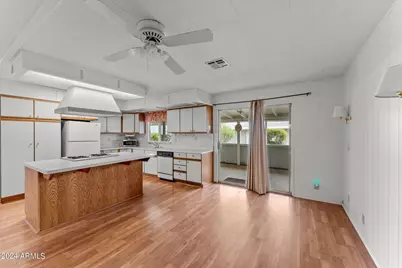 2501 W Wickenburg Way #2, Wickenburg, AZ 85390 - Photo 2