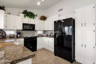 17696 N Desert Flower Trail, Surprise, AZ 85374 - Photo 10