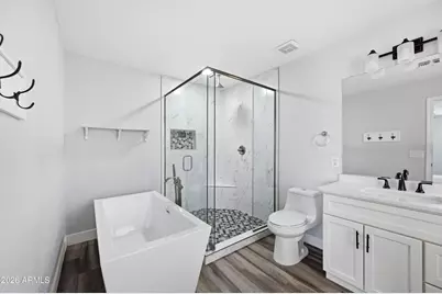 10617 W Daley Lane, Peoria, AZ 85383 - Photo 22