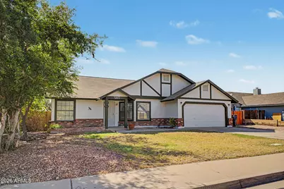 560 S 37th Street, Mesa, AZ 85206 - Photo 2