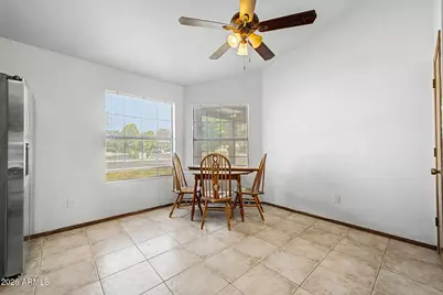 560 S 37th Street, Mesa, AZ 85206 - Photo 8