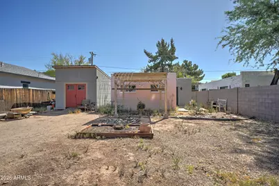 2033 N 22nd Place, Phoenix, AZ 85006 - Photo 4