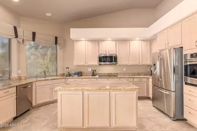 16015 N 66th Street, Scottsdale, AZ 85254 - Photo 12