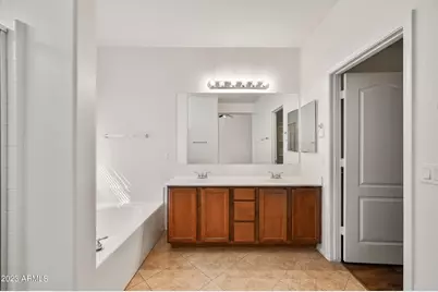 7136 W Forest Grove Avenue, Phoenix, AZ 85043 - Photo 14