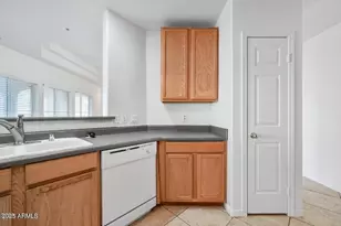 8245 E Bell Rd, Scottsdale, AZ 85260 - Photo 14