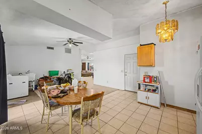 547 E Quail Avenue, Apache Junction, AZ 85119 - Photo 14