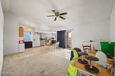 547 E Quail Avenue, Apache Junction, AZ 85119 - Photo 8