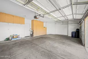 907 E Gary Ln, Phoenix, AZ 85042 - Photo 34