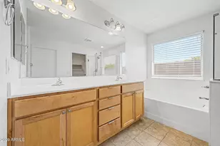 726 W Jardin Dr, Casa Grande, AZ 85122 - Photo 16