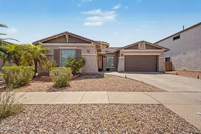 667 E Riviera Drive, Chandler, AZ 85249 - Photo 1