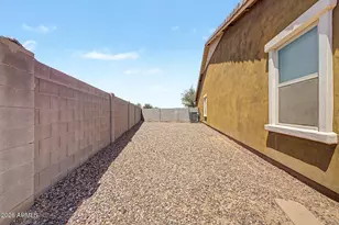 37035 W Mattino Ln, Maricopa, AZ 85138 - Photo 28