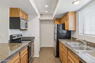 3031 N Civic Center Plaza, Scottsdale, AZ 85251 - Photo 12
