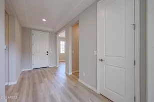 32831 N 19th Ln, Phoenix, AZ 85085 - Photo 10