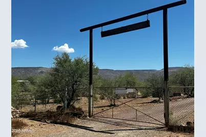 45215 N 10th Street #'-', New River, AZ 85087 - Photo 2