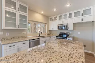 16210 S 14th Dr, Phoenix, AZ 85045 - Photo 8