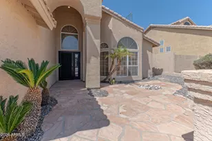 16210 S 14th Dr, Phoenix, AZ 85045 - Photo 2