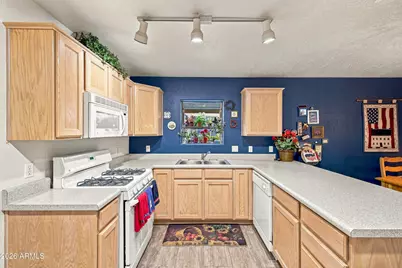 1797 W Camelot Drive, Flagstaff, AZ 86001 - Photo 12