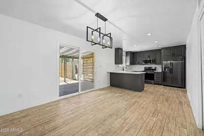 5813 S College Avenue, Tempe, AZ 85283 - Photo 10