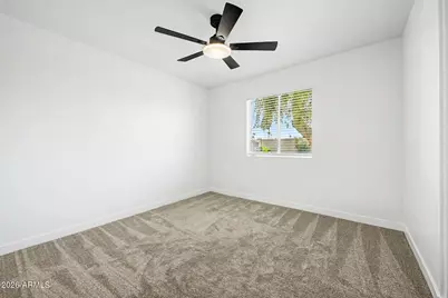 5813 S College Avenue, Tempe, AZ 85283 - Photo 20