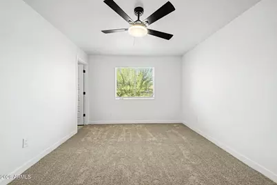 5813 S College Avenue, Tempe, AZ 85283 - Photo 18