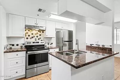 12123 W Bell Road #211, Surprise, AZ 85378 - Photo 18