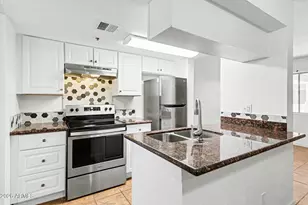 12123 W Bell Rd, Surprise, AZ 85378 - Photo 18