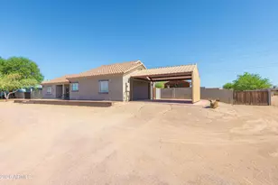 23128 W Hammond Ln, Buckeye, AZ 85326 - Photo 4