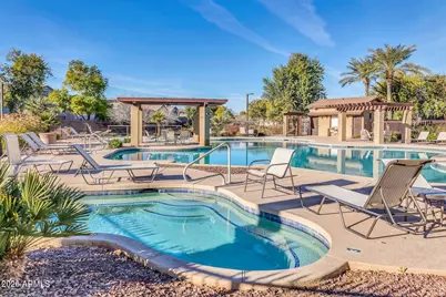 1937 W Busoni Place, Phoenix, AZ 85023 - Photo 34