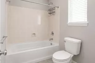 1937 W Busoni Pl, Phoenix, AZ 85023 - Photo 14