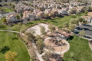 1937 W Busoni Pl, Phoenix, AZ 85023 - Photo 30