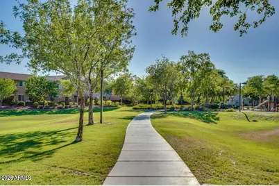 1937 W Busoni Place, Phoenix, AZ 85023 - Photo 32