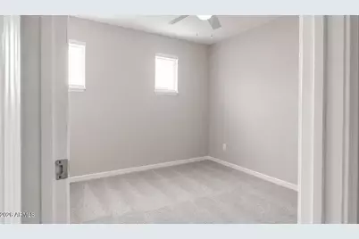 1937 W Busoni Place, Phoenix, AZ 85023 - Photo 12